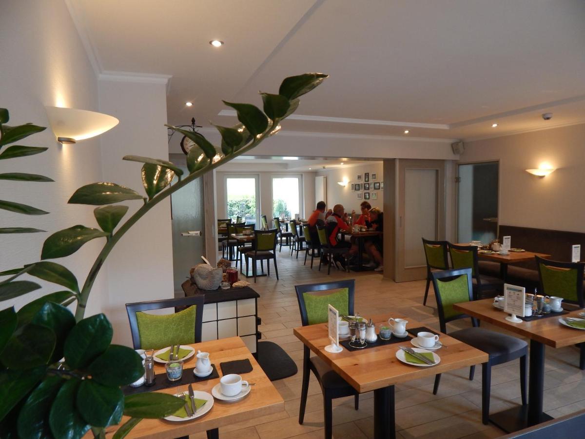 Hotel garni Am Brunnenplatz Gerolstein Eksteriør bilde