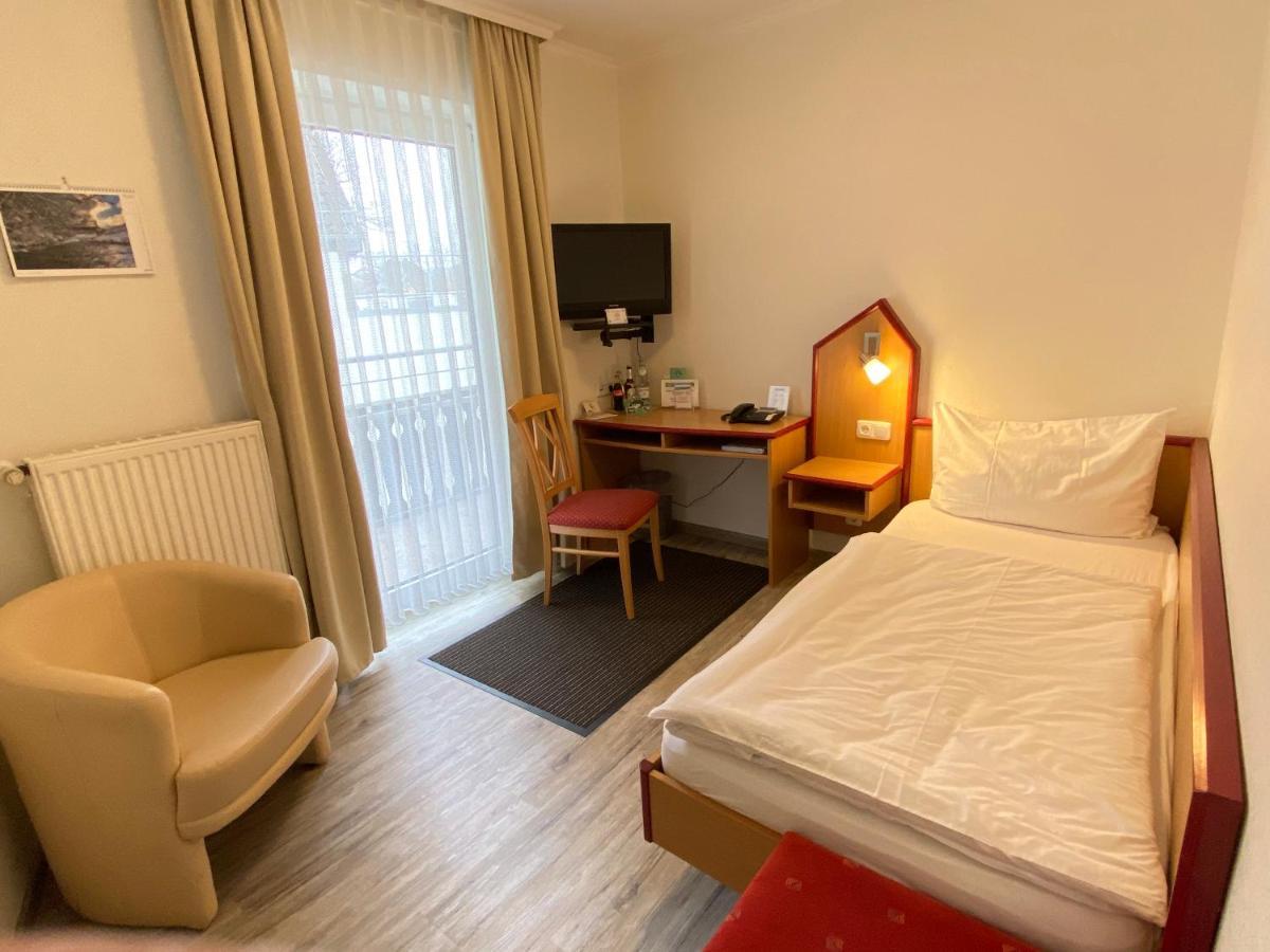 Hotel garni Am Brunnenplatz Gerolstein Eksteriør bilde