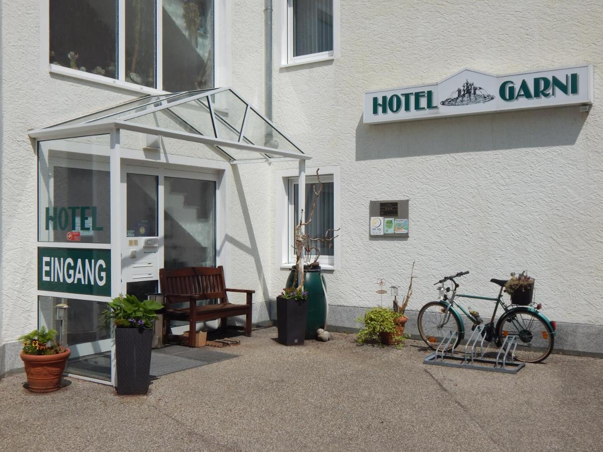 Hotel garni Am Brunnenplatz Gerolstein Eksteriør bilde
